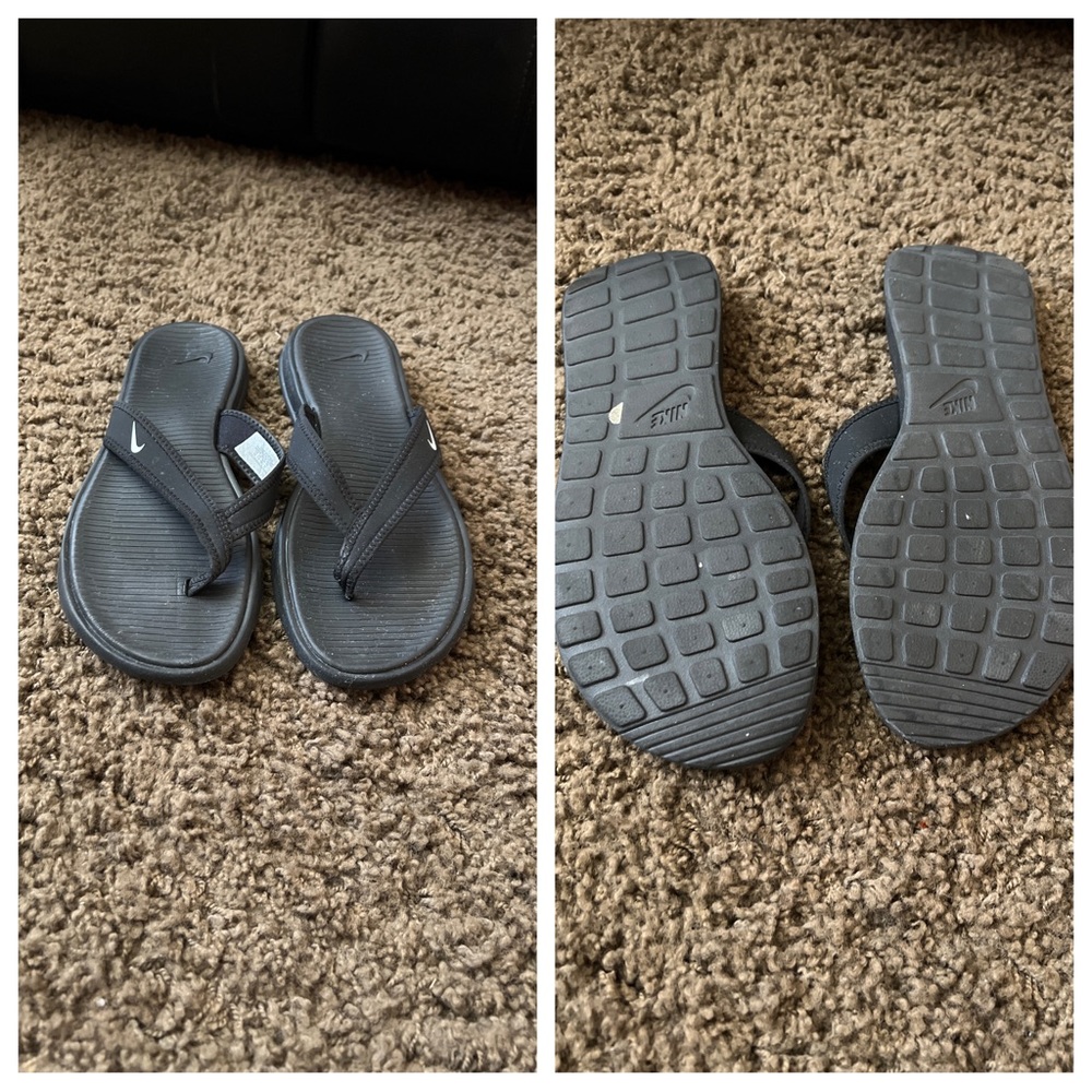 Nike thong
